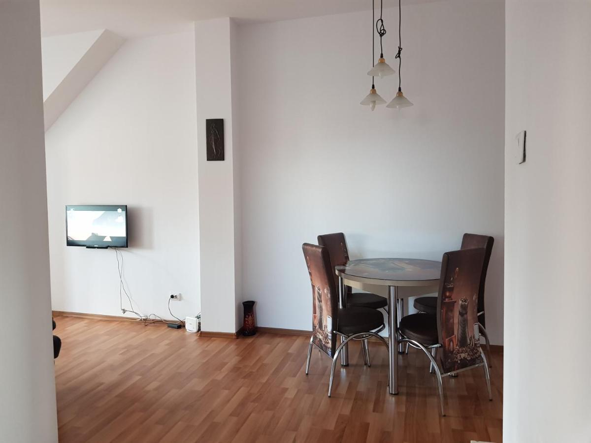 Diane'S Apartament Sibiu Exterior foto